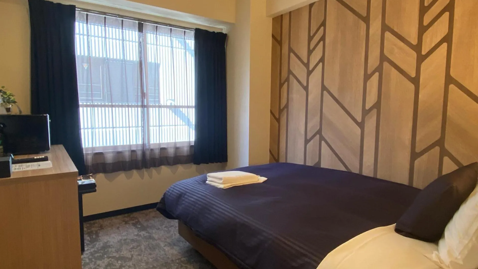 Hotel Livemax Budget Higashi Ueno Tokyo 2*,  Japan